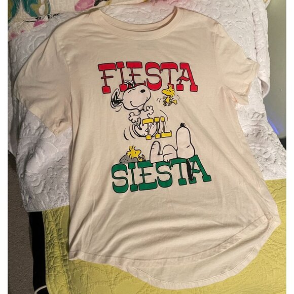 Peanuts Fiesta Siesta Snoopy T-Shirt XL Beige Cotton/Polyester Blend Fun Graphic - Picture 5 of 9